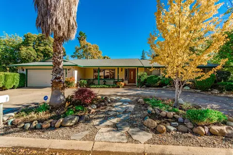4191 Nelson Dr, Redding, CA 96002 photo 1