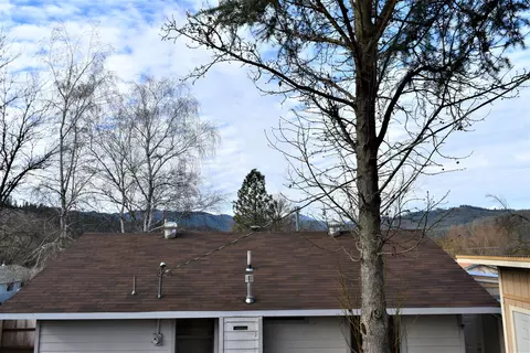 220 Third Ave, Lewiston, CA 96052 photo 2