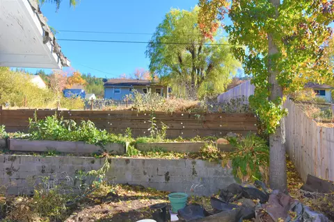 220 Third Ave, Lewiston, CA 96052 photo 5
