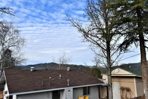 220 Third Ave, Lewiston, CA 96052 photo 3