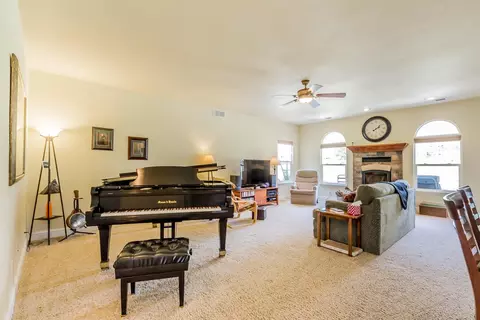 21580 Old Alturas Rd, Redding, CA 96003 photo 5