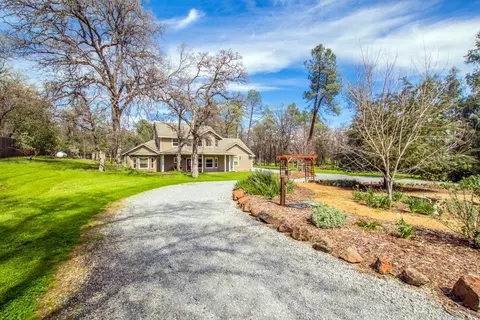 21580 Old Alturas Rd, Redding, CA 96003 photo 2