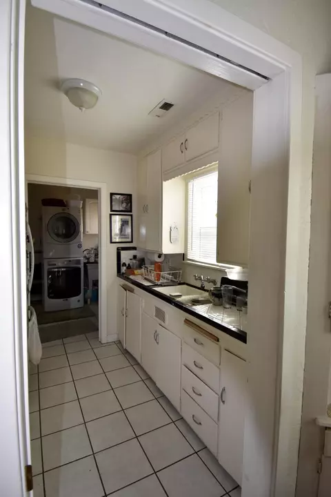805 Fell St, Redding, CA 96001 photo 28
