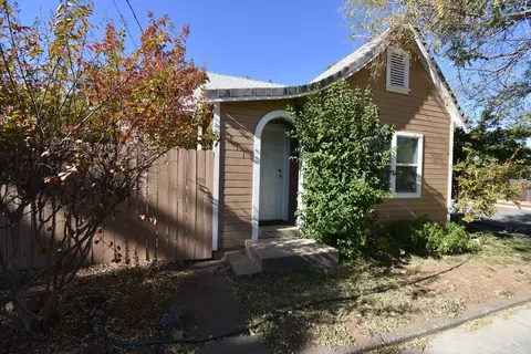 805 Fell St, Redding, CA 96001 photo 18