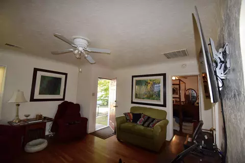 805 Fell St, Redding, CA 96001 photo 25