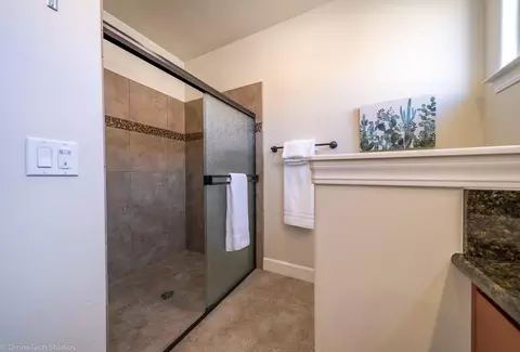 2537 Prato Pl, Redding, CA 96003 photo 12
