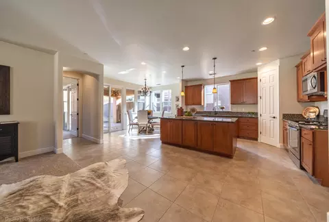 2537 Prato Pl, Redding, CA 96003 photo 4
