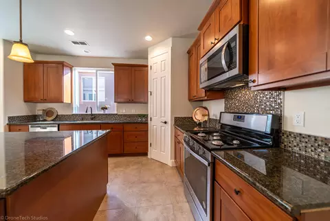 2537 Prato Pl, Redding, CA 96003 photo 5