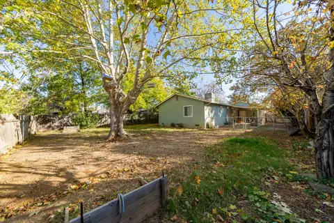2918 Regal Ave, Redding, CA 96002 photo 23