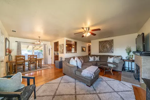 2918 Regal Ave, Redding, CA 96002 photo 5