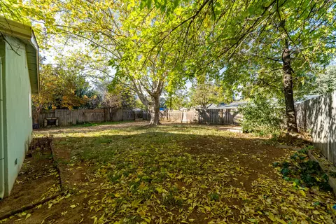 2918 Regal Ave, Redding, CA 96002 photo 25