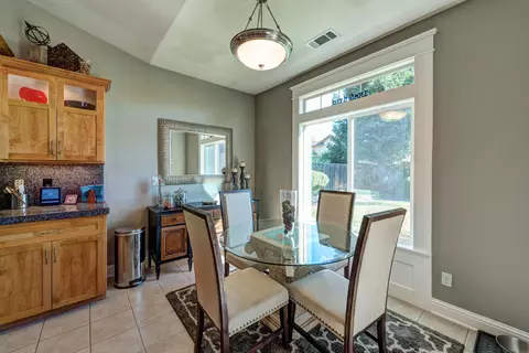 5029 Lost Creek Ct, Redding, CA 96002 photo 12