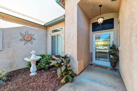 5029 Lost Creek Ct, Redding, CA 96002 photo 4