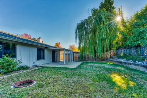 4435 Moyvane Dr, Redding, CA 96001 photo 37