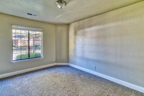 4435 Moyvane Dr, Redding, CA 96001 photo 20