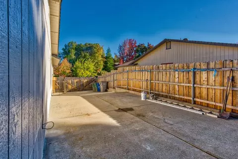 4435 Moyvane Dr, Redding, CA 96001 photo 35