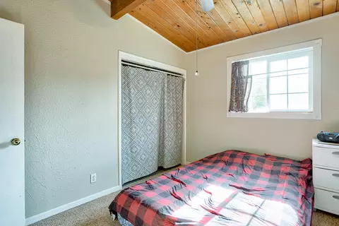 2293 London Ave, Redding, CA 96001 photo 9