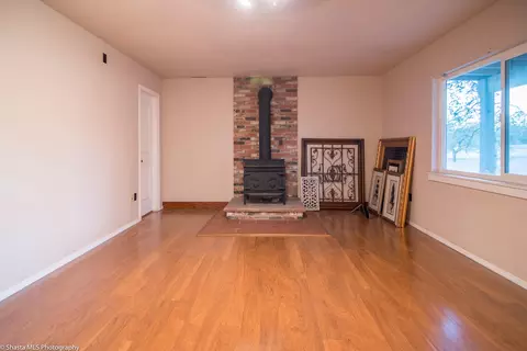 9682 Winegar Rd, Redding, CA 96003 photo 17