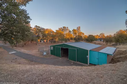 9682 Winegar Rd, Redding, CA 96003 photo 31