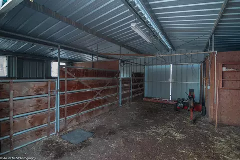 9682 Winegar Rd, Redding, CA 96003 photo 33