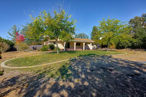 3865 Westgate Ave, Redding, CA 96001 photo 26
