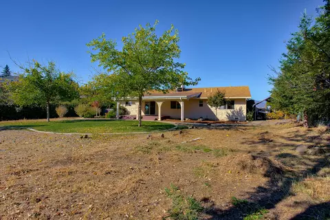 3865 Westgate Ave, Redding, CA 96001 photo 25