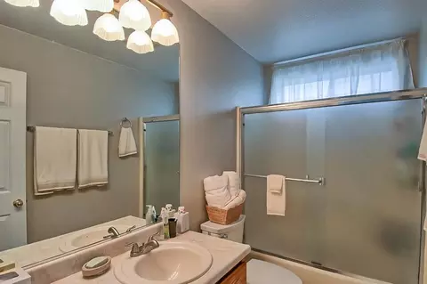 5862 Constitution Way, Redding, CA 96003 photo 30