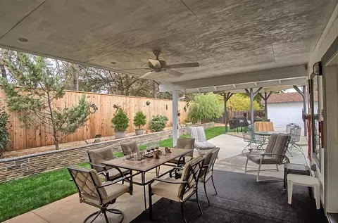 5862 Constitution Way, Redding, CA 96003 photo 33