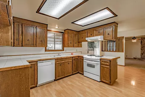 3612 Echo Rd, Redding, CA 96002 photo 5