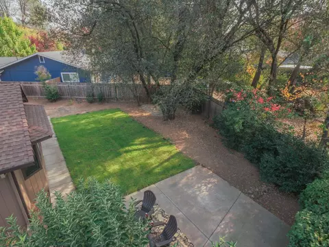 1070 Belcrest Dr, Redding, CA 96003 photo 70