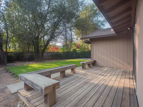 1070 Belcrest Dr, Redding, CA 96003 photo 60