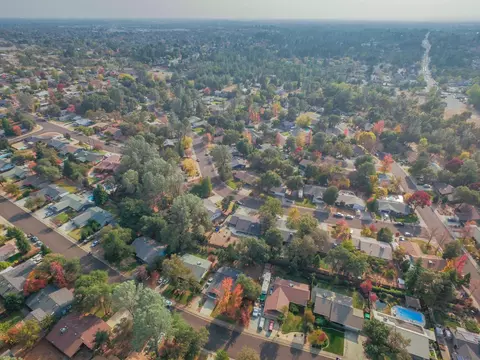 1070 Belcrest Dr, Redding, CA 96003 photo 73