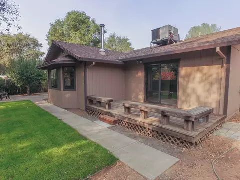 1070 Belcrest Dr, Redding, CA 96003 photo 69
