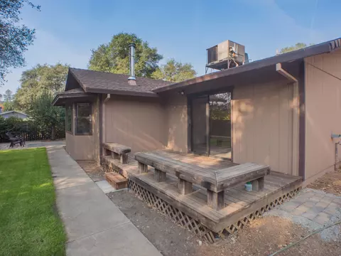 1070 Belcrest Dr, Redding, CA 96003 photo 59