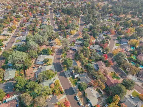 1070 Belcrest Dr, Redding, CA 96003 photo 72