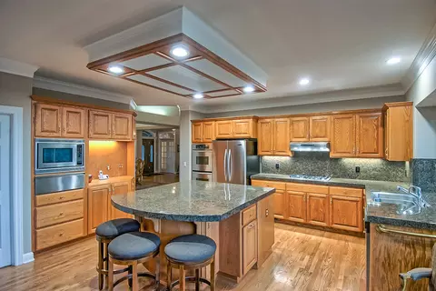 2336 Cumberland Dr, Redding, CA 96001 photo 14