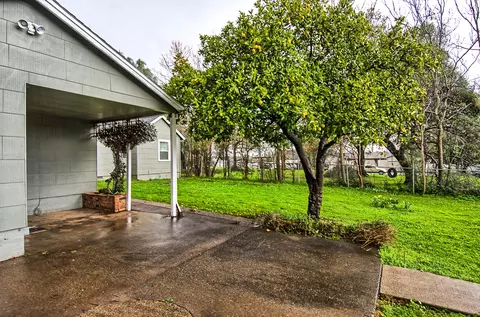 1423 Spruce St, Redding, CA 96001 photo 22