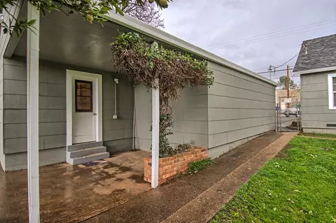 1423 Spruce St, Redding, CA 96001 photo 18