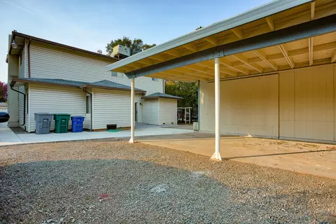 4133 Bechelli Ln, Redding, CA 96002 photo 20