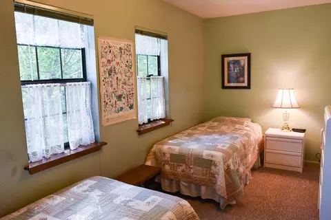 204 E Hinckley St, Mount Shasta, CA 96067 photo 14