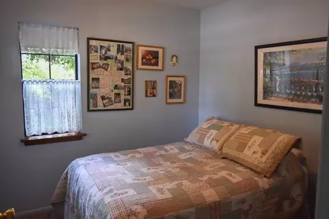 204 E Hinckley St, Mount Shasta, CA 96067 photo 17