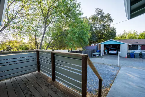 3381 West St, Redding, CA 96001 photo 3