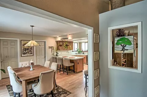 7826 Castle View Ln, Redding, CA 96001 photo 12