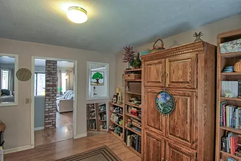 7826 Castle View Ln, Redding, CA 96001 photo 19