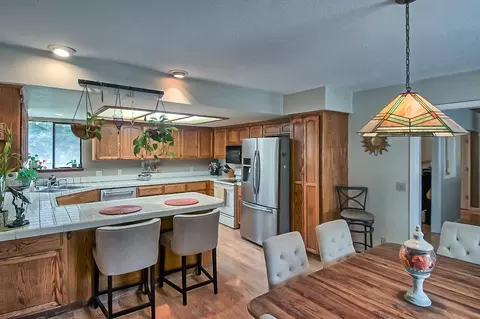 7826 Castle View Ln, Redding, CA 96001 photo 14