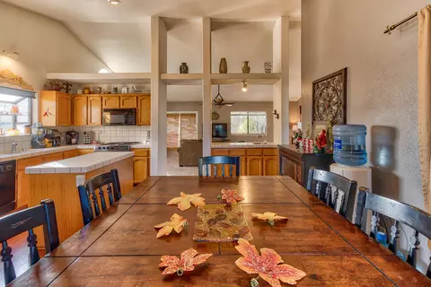 2724 Summerbreeze Pl, Redding, CA 96001 photo 10