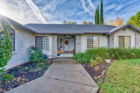 2724 Summerbreeze Pl, Redding, CA 96001 photo 35