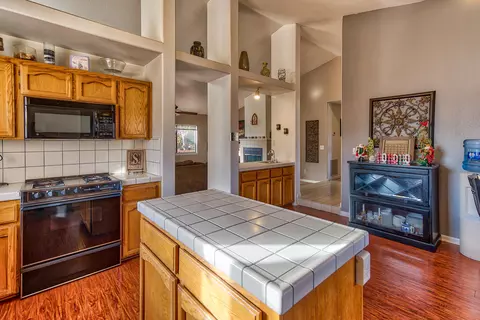 2724 Summerbreeze Pl, Redding, CA 96001 photo 12