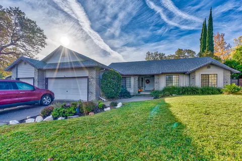 2724 Summerbreeze Pl, Redding, CA 96001 photo 40