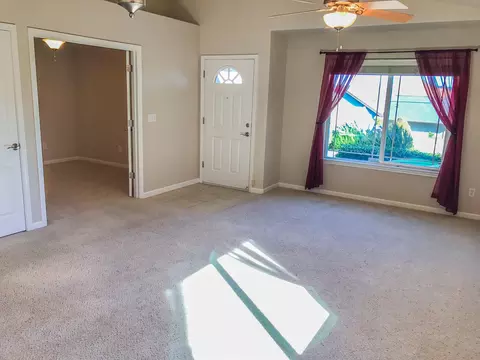 502 River Park Dr, Redding, CA 96003 photo 4